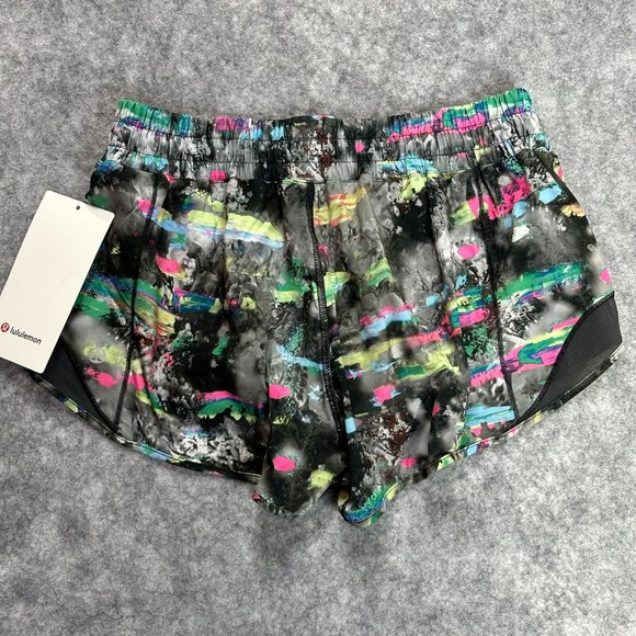 New Lululemon Hotty Hot Shorts Low-Rise Lined 2.5" PADM/GGRE Paint Strokes 8 10 - Picture 7 of 9